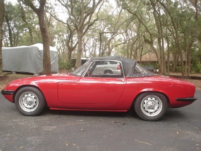 Lotus Elan photos 020.JPG and 